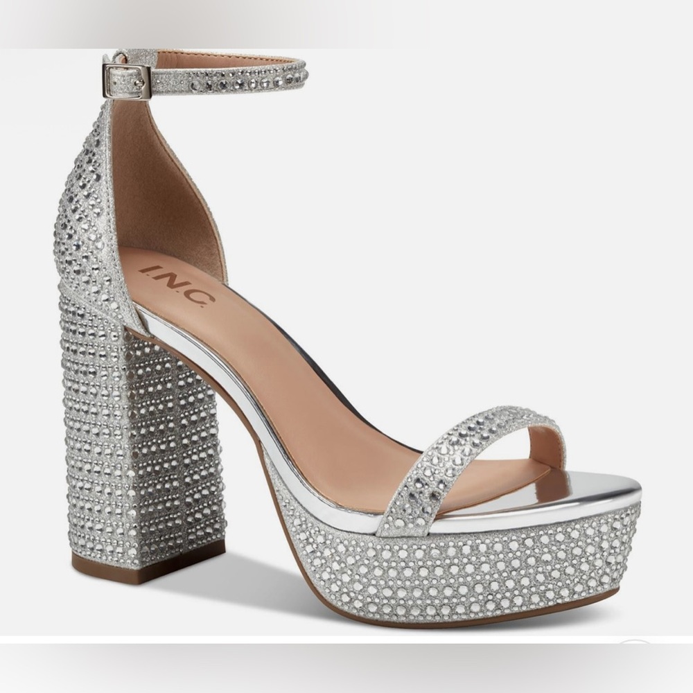 INC Womens Sheaf Silver Metallic Platform Heels Shoes 10M NWB